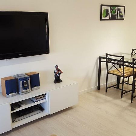 Apartamento Vacacional Apartment ซาลอว์ ภายนอก รูปภาพ